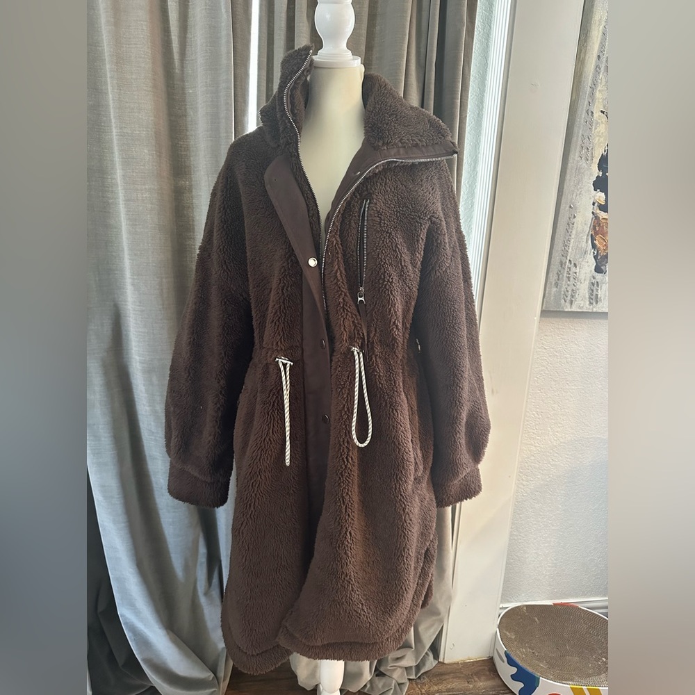 Varley Jones Coat EUC size large brown / coffee
